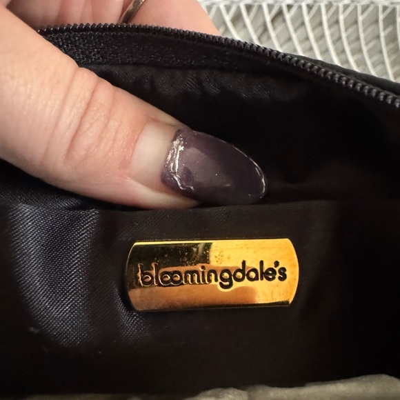 Vintage Bloomingdale’s Mini Shoulder Bag - Picture 5 of 7